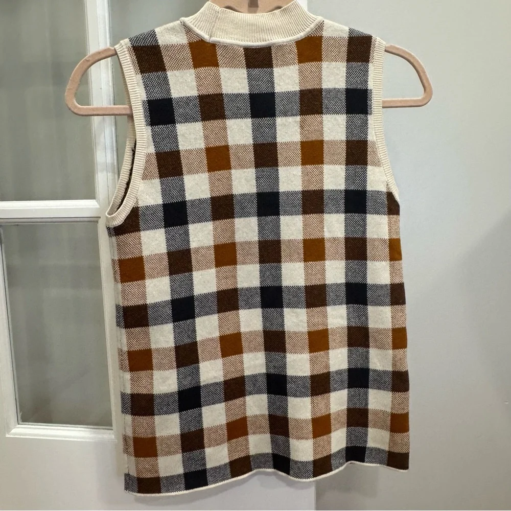 LOFT Plaid Sleeveless Top in Cream, Brown,‎ and Black - Picture 2 of 6